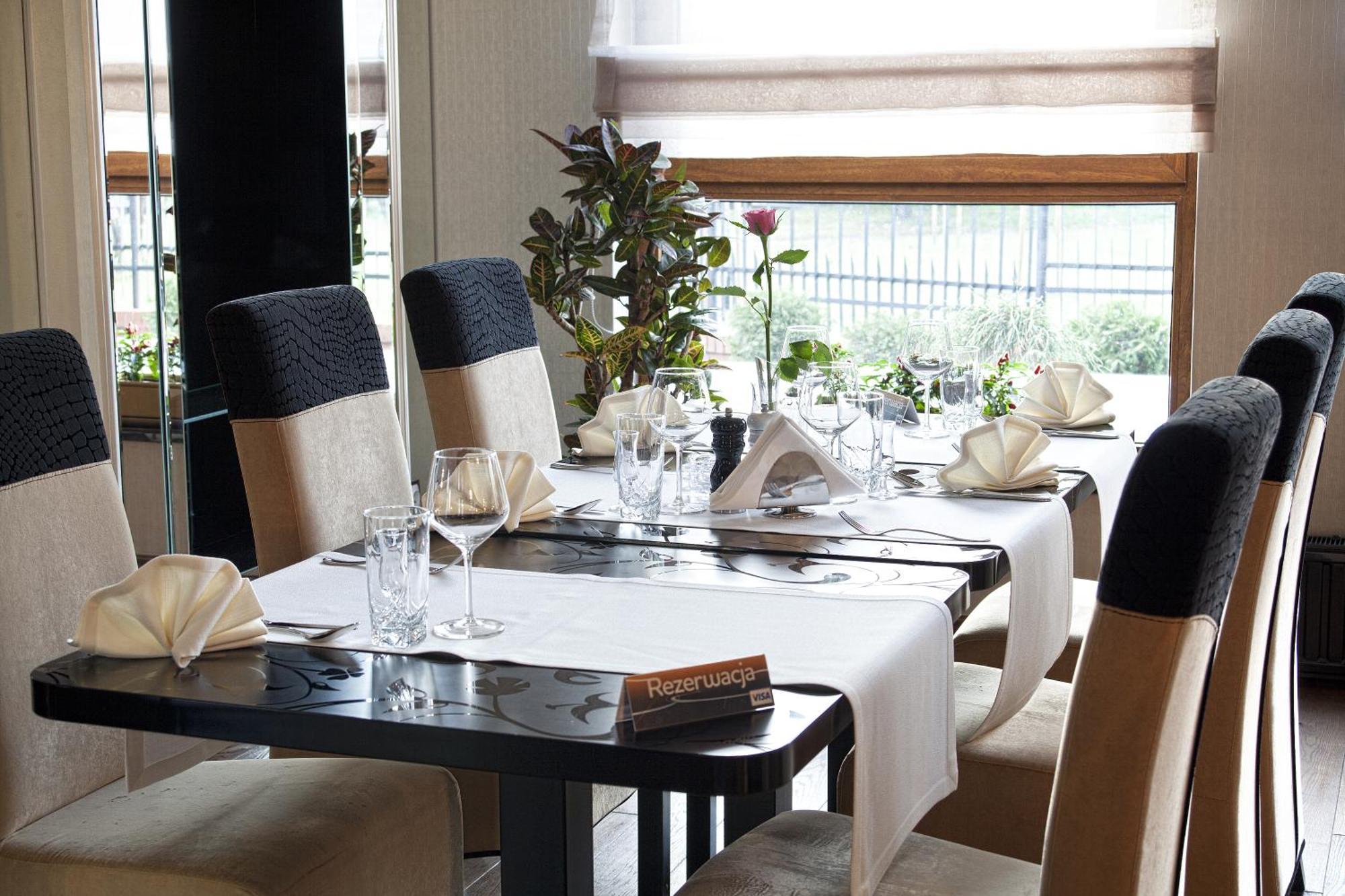 M Hotel Sosnowiec Eksteriør bilde