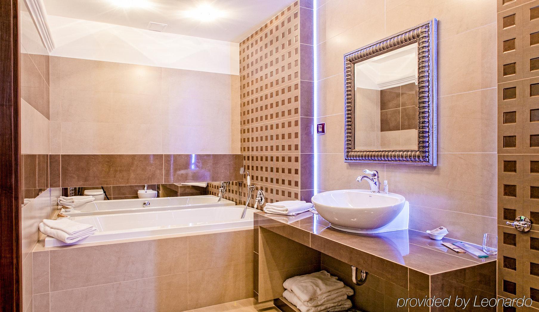 M Hotel Sosnowiec Eksteriør bilde